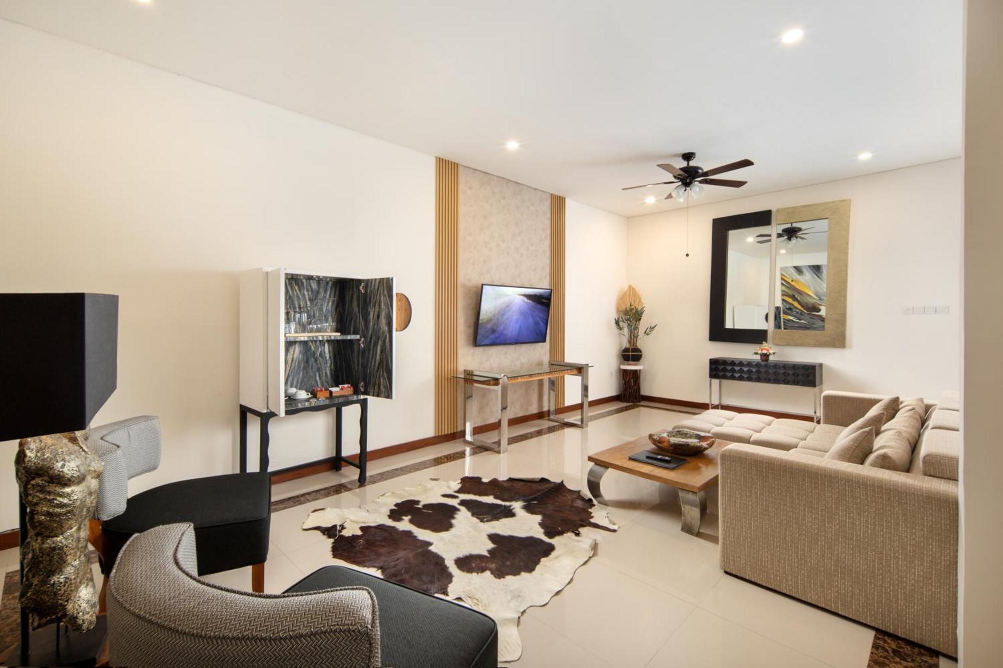 Villa The Luxury Collection, Monaco Blu Seminyak Exterior foto