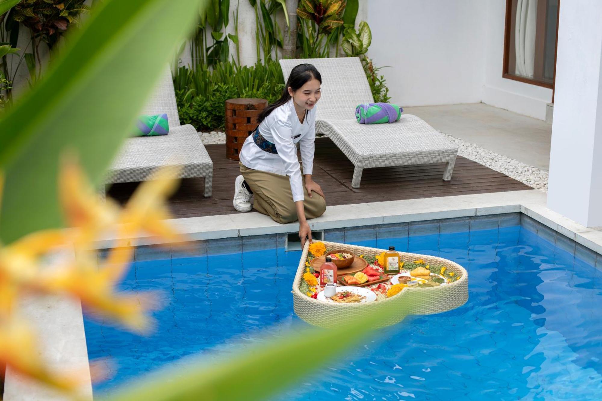 Villa The Luxury Collection, Monaco Blu Seminyak Exterior foto